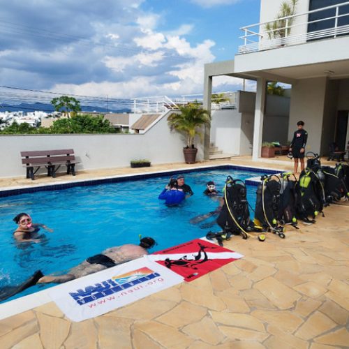 41d0082e-e1af-49d5-a34a-32d0fdaa0473