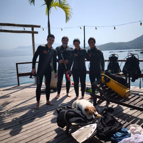 893b00f4-3832-49ce-ab99-f57a6317b974